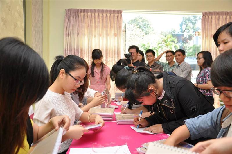 Họp mặt chào mừng 20-11-2014 & Kỷ niệm 5 năm thành lập Hội cựu Giáo viên - Học sinh Hoài Nhơn 2 - Nguyễn Trân
